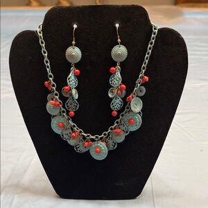 Fashion Jewelry Turquoise and Coral Necklace Set